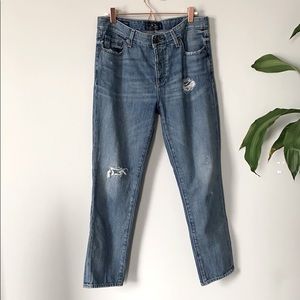 Lucky brand boyfriend distressed denim sz27